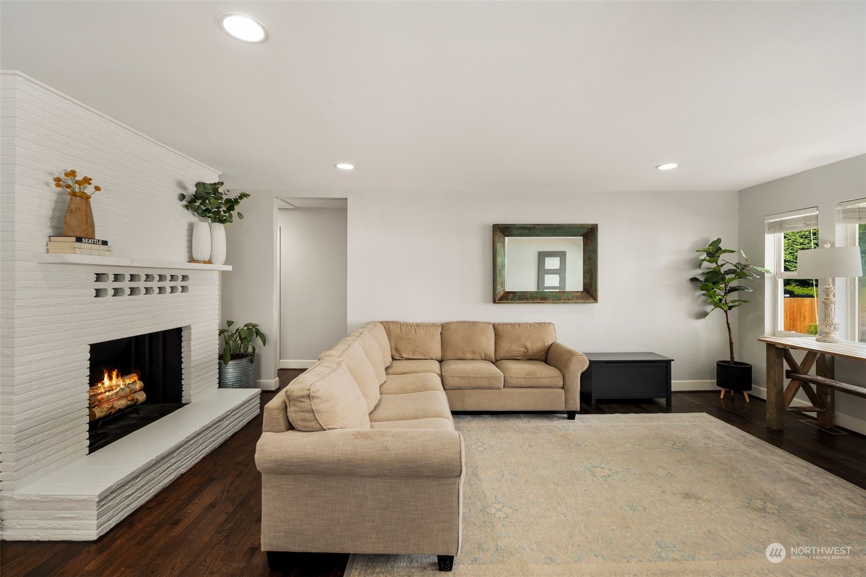 1733 Aberdeen Avenue Northeast Renton, WA 98056 - Photo 5 of 30 Gallery Image 5