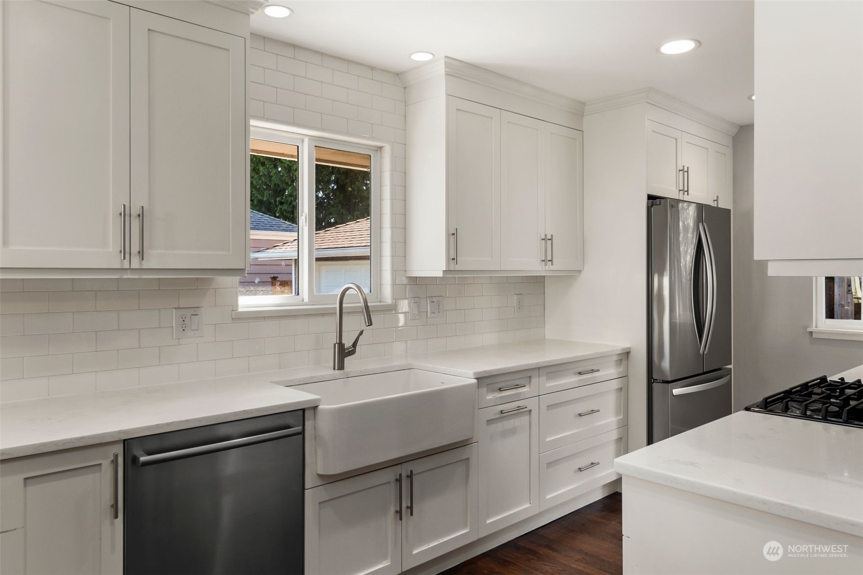 1733 Aberdeen Avenue Northeast Renton, WA 98056 - Photo 9 of 30 Gallery Image 9
