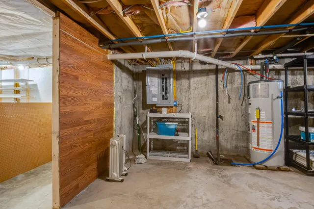 $690,000 | 59 Crescent Drive, Waterboro, ME 04061