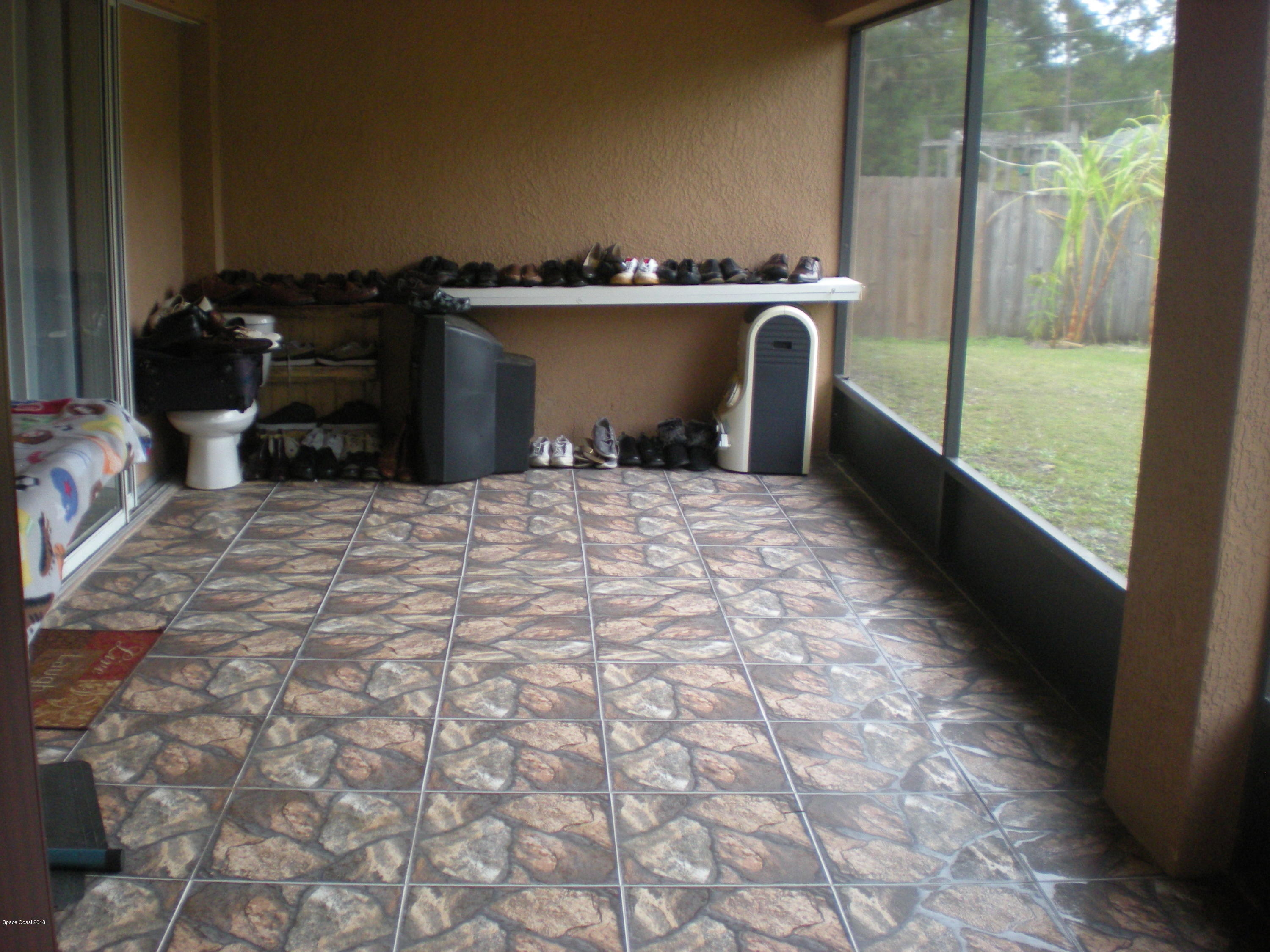 779 Schuster Road Southwest Palm Bay, FL 32908 - Photo 12 of 19 440