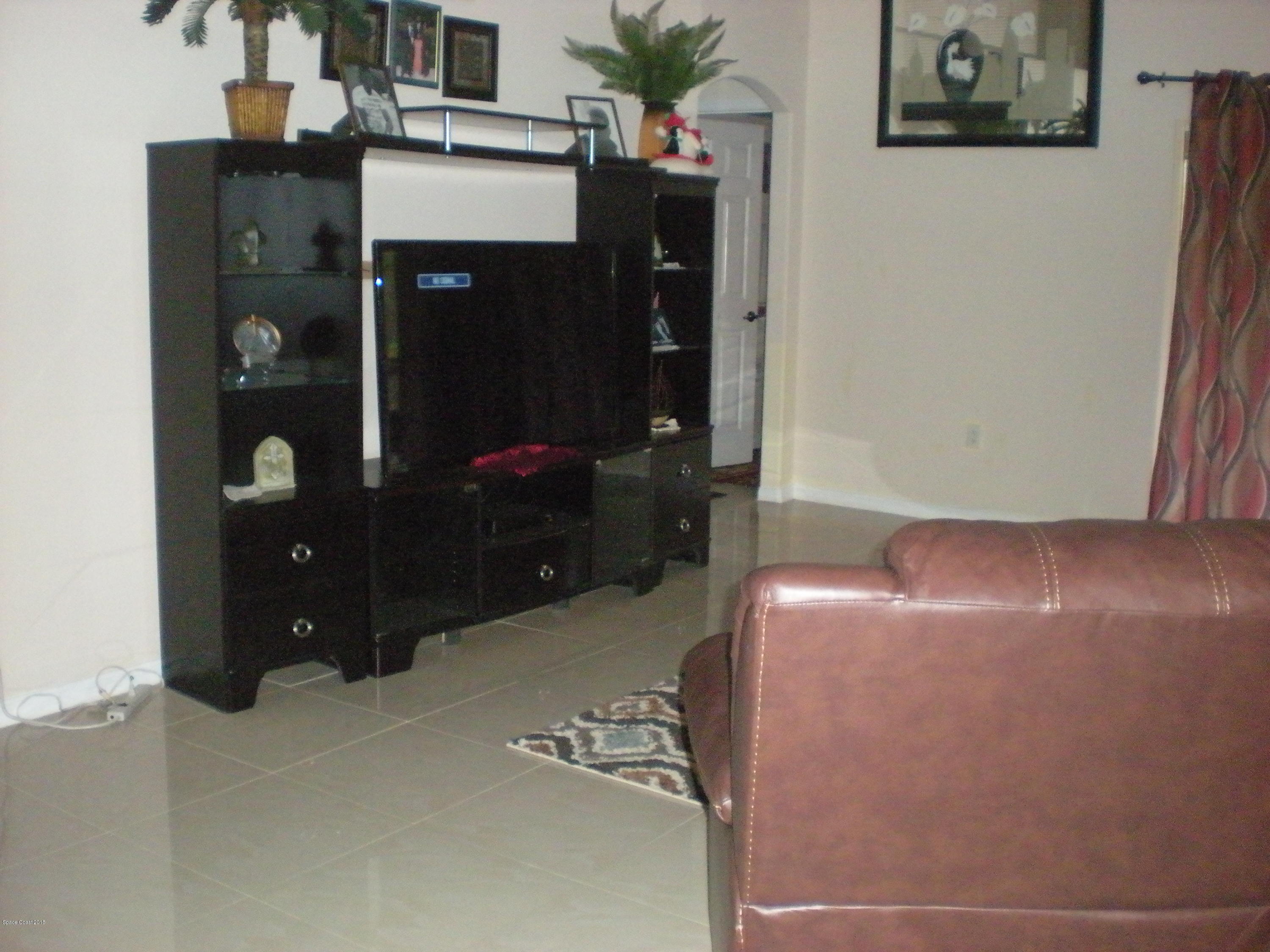 779 Schuster Road Southwest Palm Bay, FL 32908 - Photo 14 of 19 444