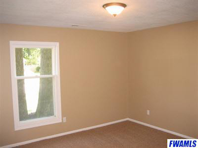 9522 Mariners Ridge Drive Fort Wayne, IN 46819 - Photo 12 of 20