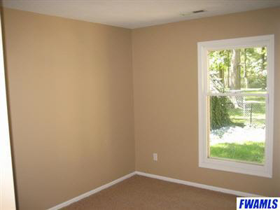 9522 Mariners Ridge Drive Fort Wayne, IN 46819 - Photo 13 of 20