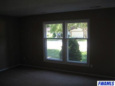 9522 Mariners Ridge Drive Fort Wayne, IN 46819 - Photo 16 of 20