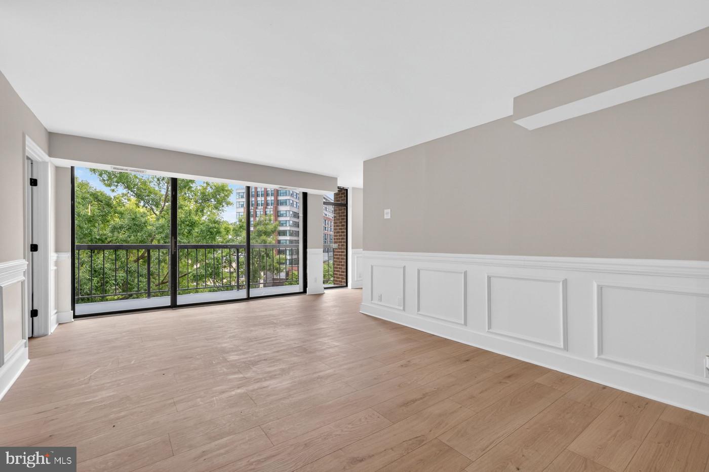 1401 North Rhodes Street, Unit 604 Arlington, VA 22209 - Photo 11 of 25 Natural Night Galore