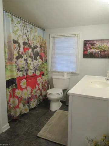 $285,000 | 56 Bonlee School Road, Bear Creek, NC 27344