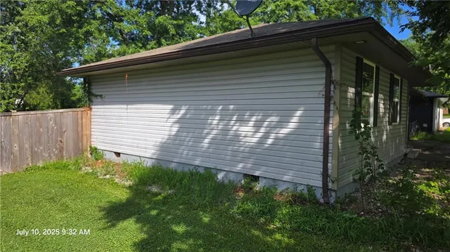 $154,000 | 2705 Rosebud Circle, Sedalia, MO 65301