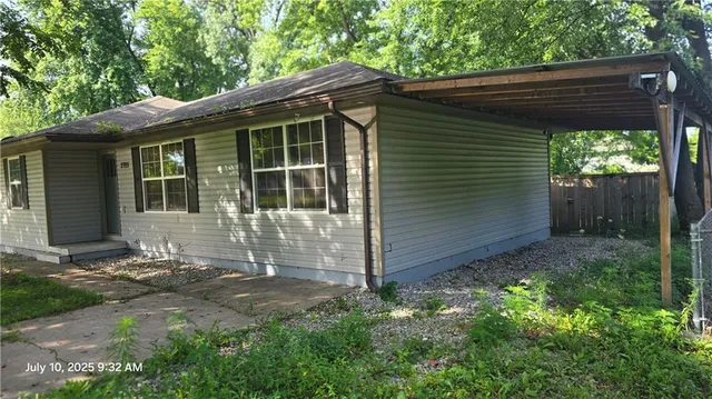 $154,000 | 2705 Rosebud Circle, Sedalia, MO 65301