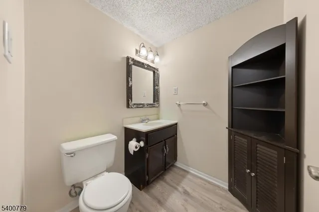 $259,000 | 54 Burlington Court, Hamburg, NJ 07419