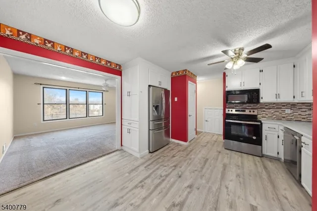 $259,000 | 54 Burlington Court, Hamburg, NJ 07419