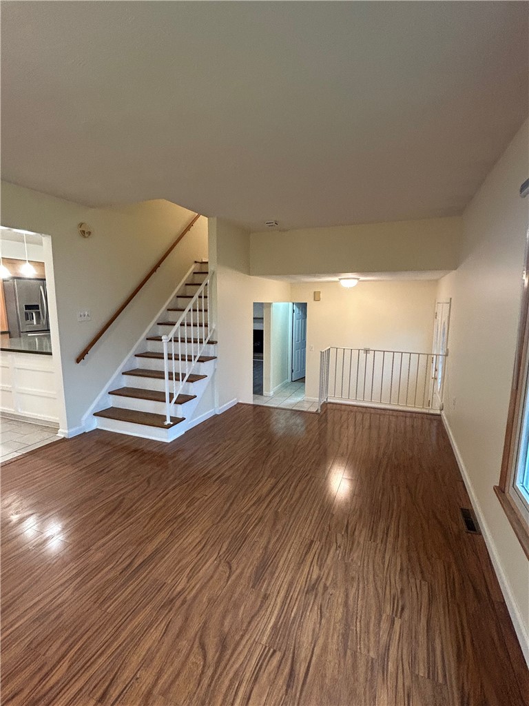 124 Granada Circle Irondequoit, NY 14609 - Photo 10 of 43