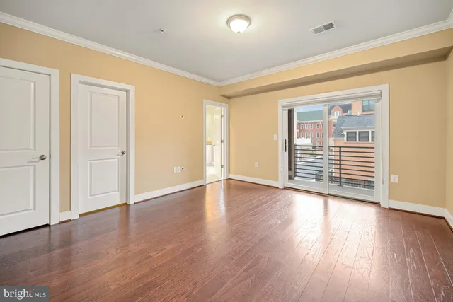 $4,300 | 2111 Richmond Highway, Unit 101, Alexandria, VA 22301