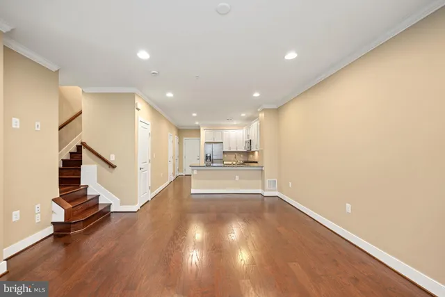 $4,300 | 2111 Richmond Highway, Unit 101, Alexandria, VA 22301