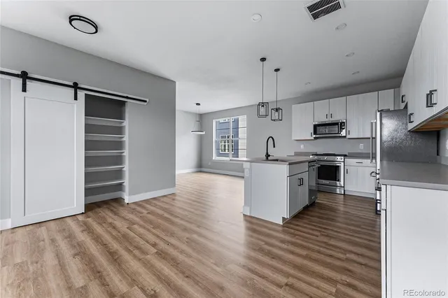 $2,300 | 1514 Ingalls Street, Lakewood, CO 80214