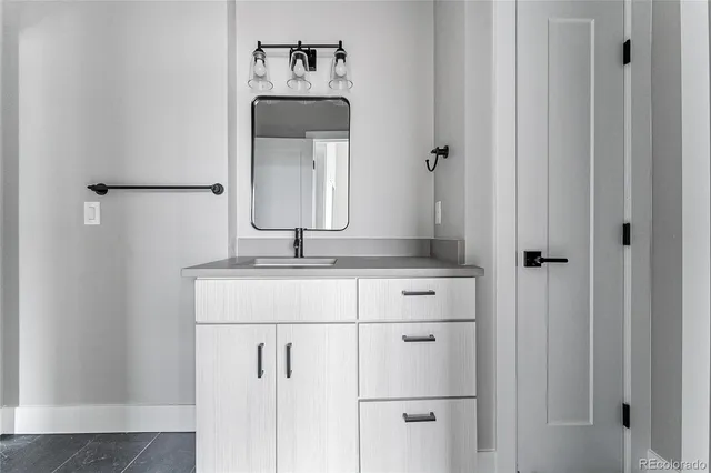 $2,300 | 1514 Ingalls Street, Lakewood, CO 80214