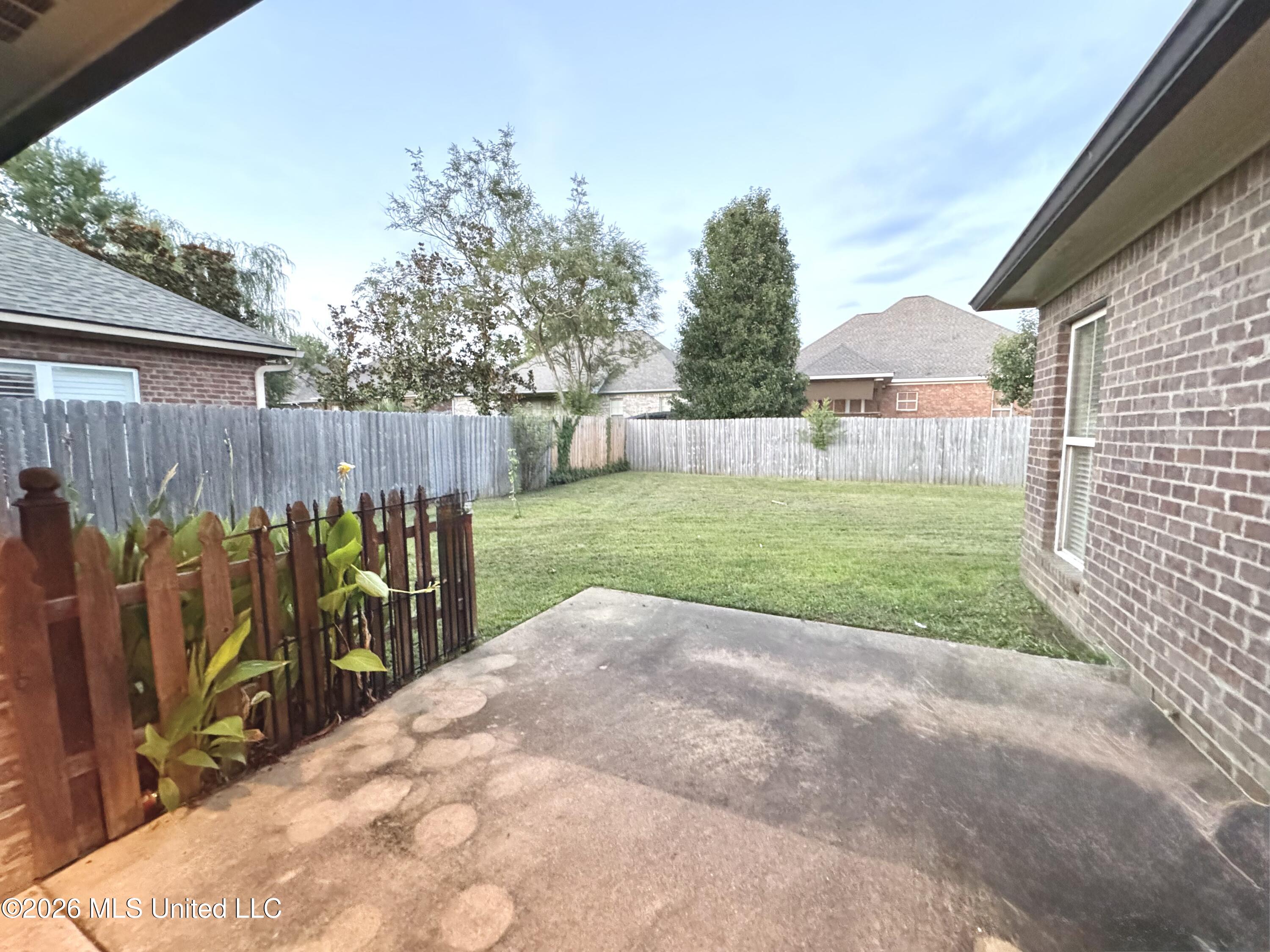 809 Windlass Cove Brandon, MS 39047 - Photo 21 of 23 Back Patio