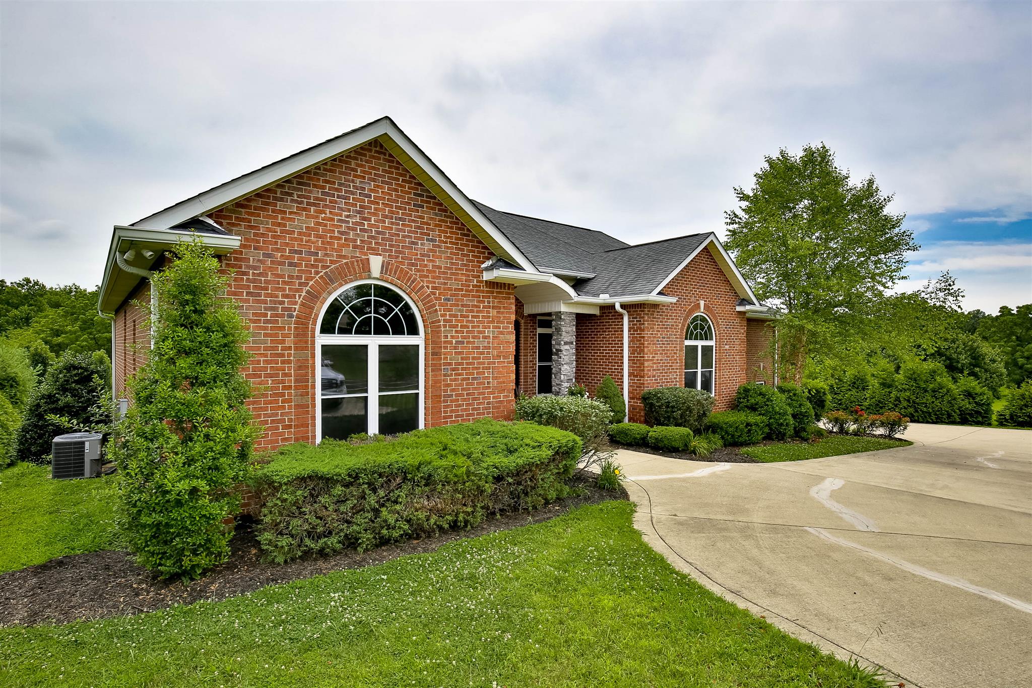 959 Horn Springs Road Lebanon, TN 37087 - Photo 2 of 29 Gallery Image 2