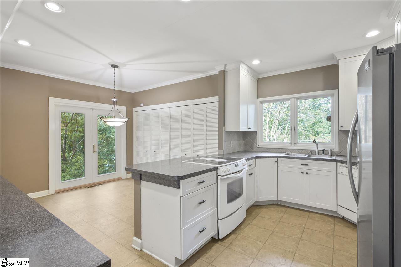 101 Oak Cliff Terrace Anderson, SC 29621 - Photo 15 of 21 Gallery Image 15