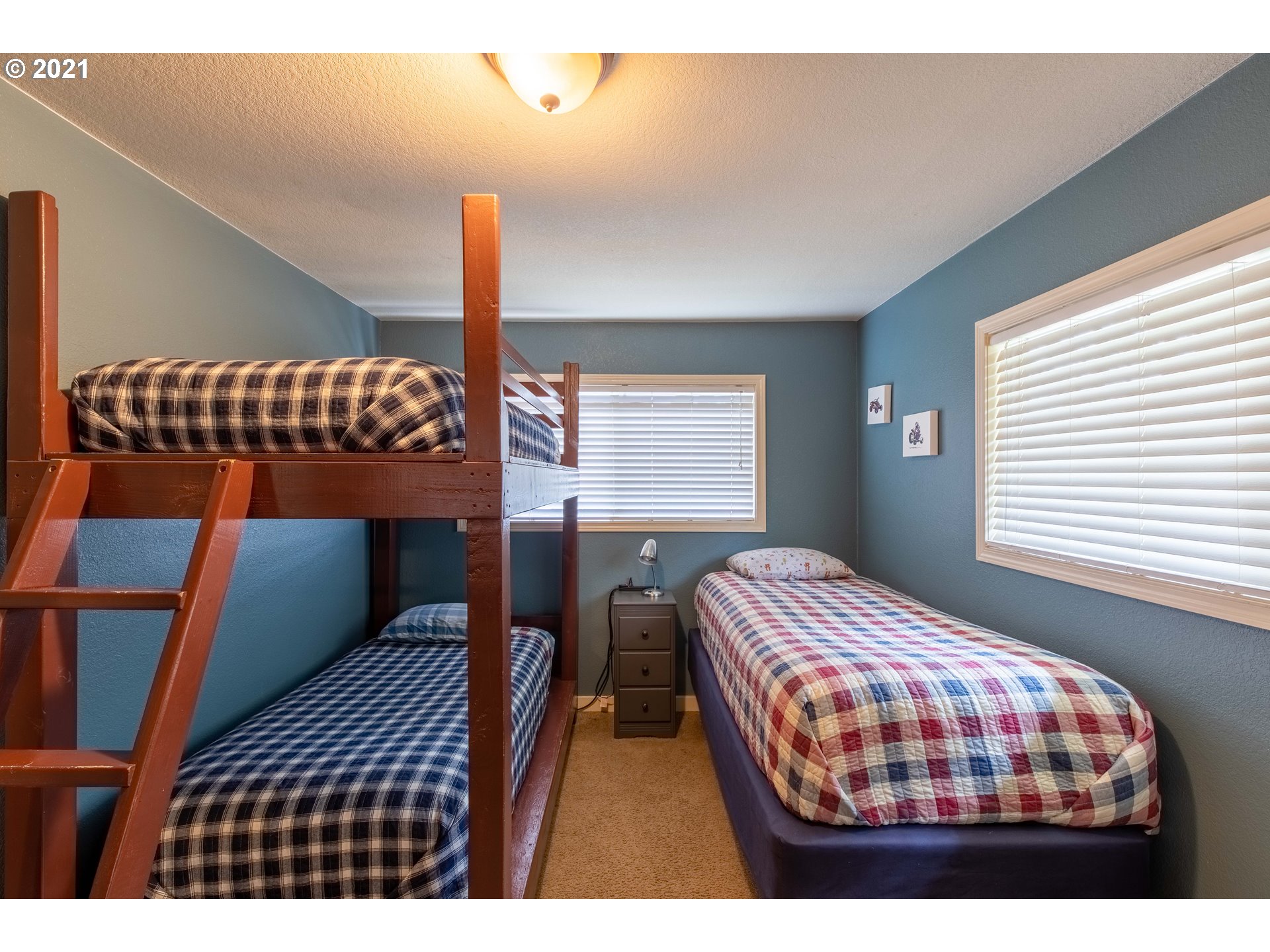 72262 Crannog Road North Bend, OR 97459 - Photo 18 of 32 Gallery Image 18