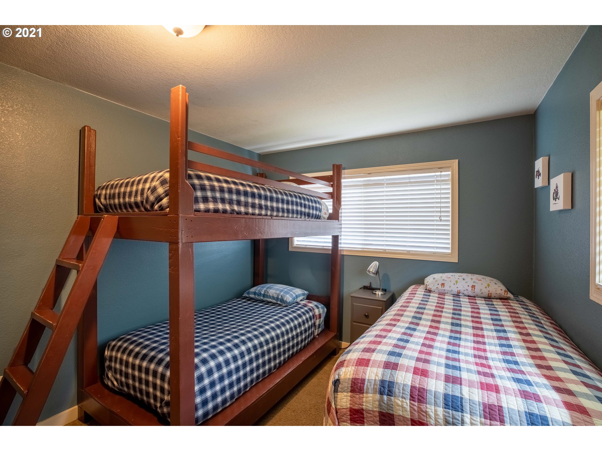 72262 Crannog Road North Bend, OR 97459 - Photo 19 of 32 Gallery Image 19