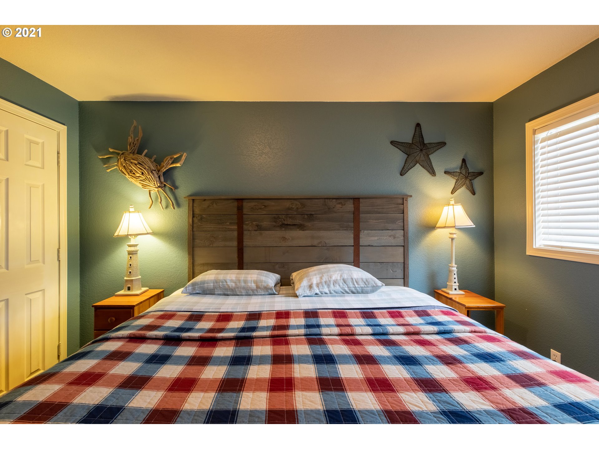 72262 Crannog Road North Bend, OR 97459 - Photo 21 of 32 Gallery Image 21