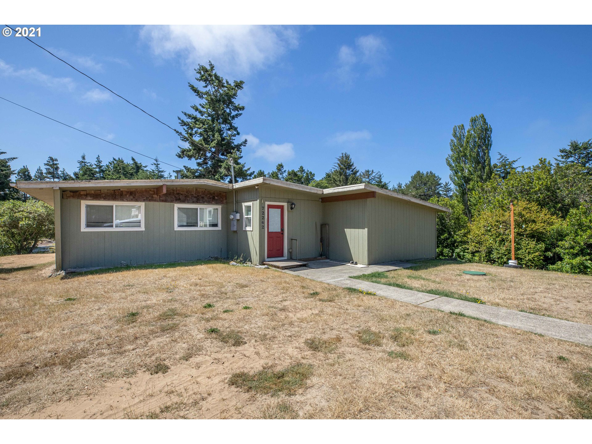 72262 Crannog Road North Bend, OR 97459 - Photo 28 of 32 Gallery Image 28