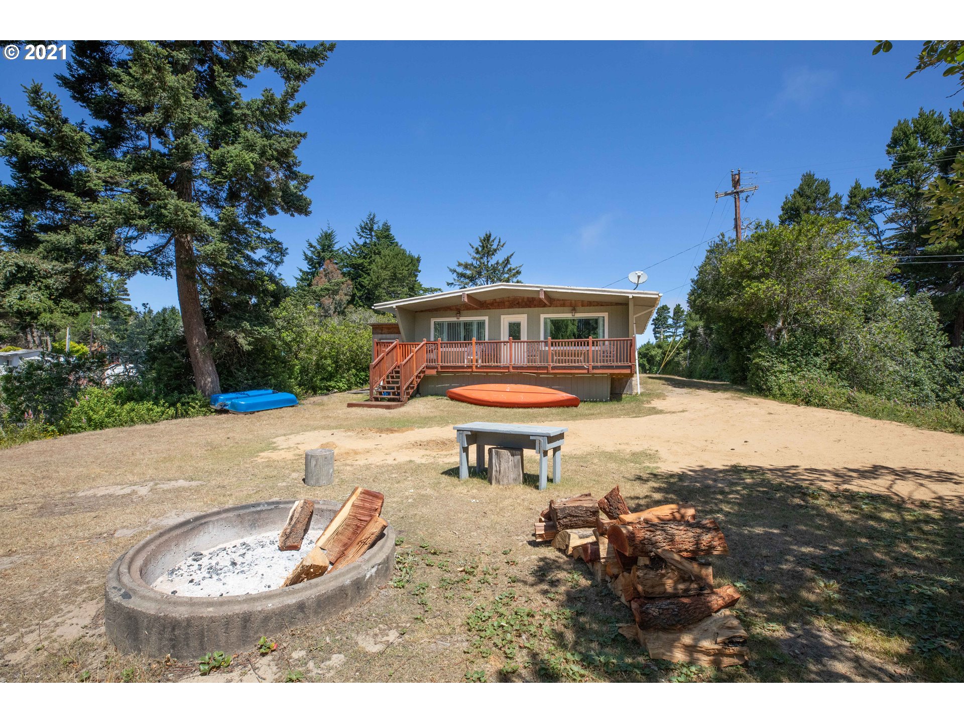 72262 Crannog Road North Bend, OR 97459 - Photo 31 of 32 Gallery Image 31