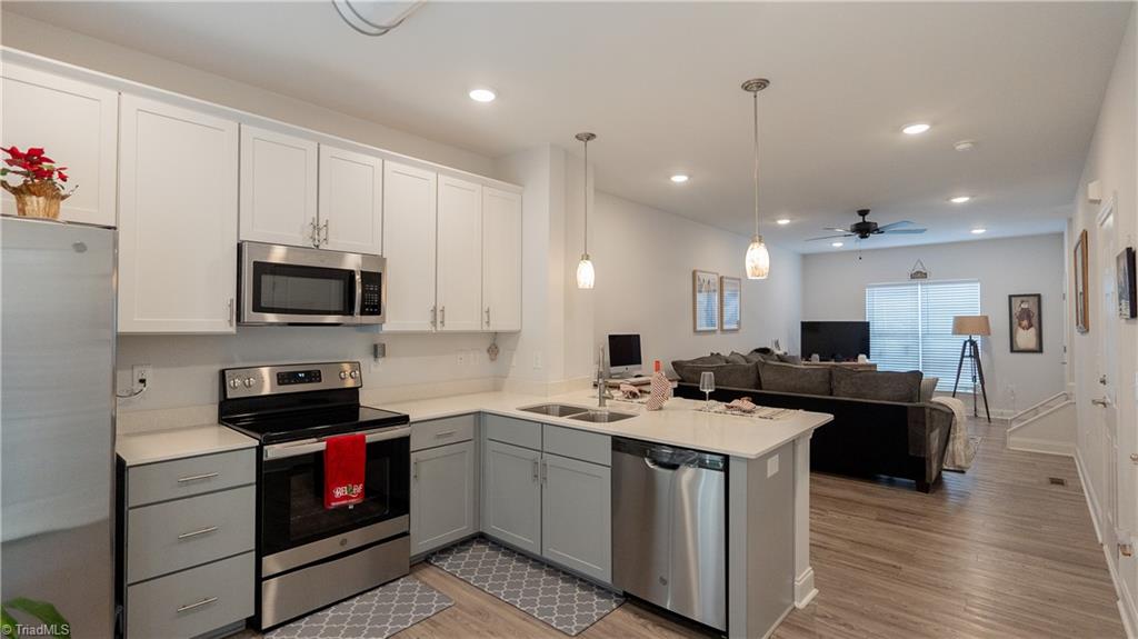 609 Riverside Drive Mount Airy, NC 27030 - Photo 15 of 31 Gallery Image 15