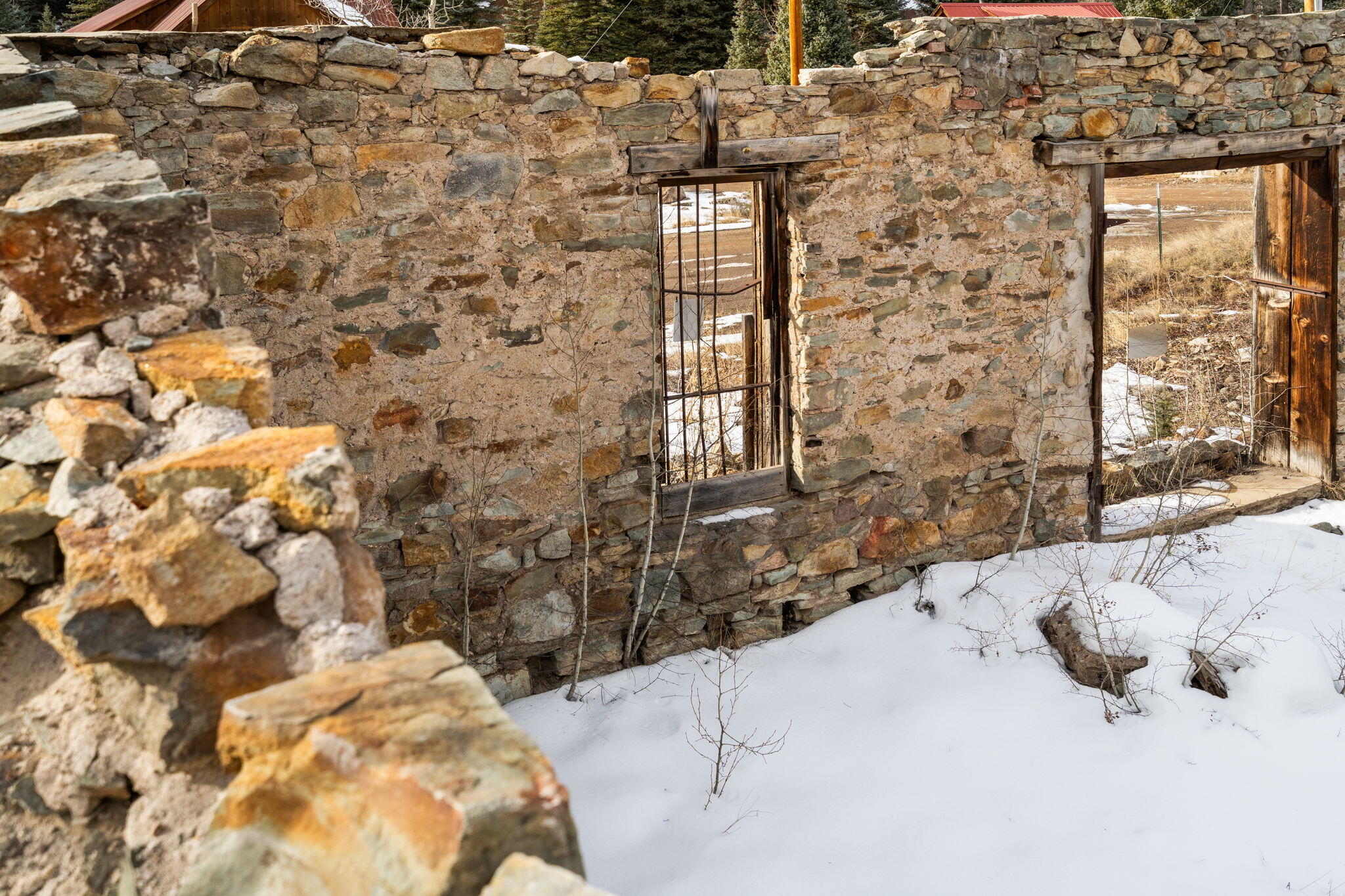 135 West Soda Street Rico, CO 81332 - Photo 40 of 47 a bathroom with a shower