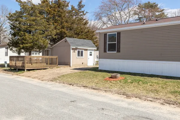 $229,900 | 2900 Cranberry Highway, Unit 42, Wareham, MA 02538