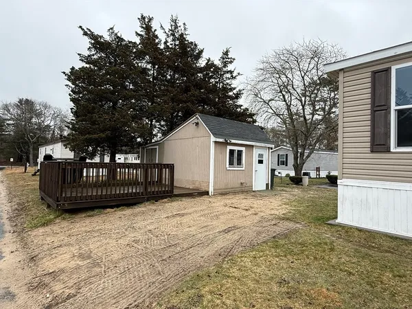 $229,900 | 2900 Cranberry Highway, Unit 42, Wareham, MA 02538