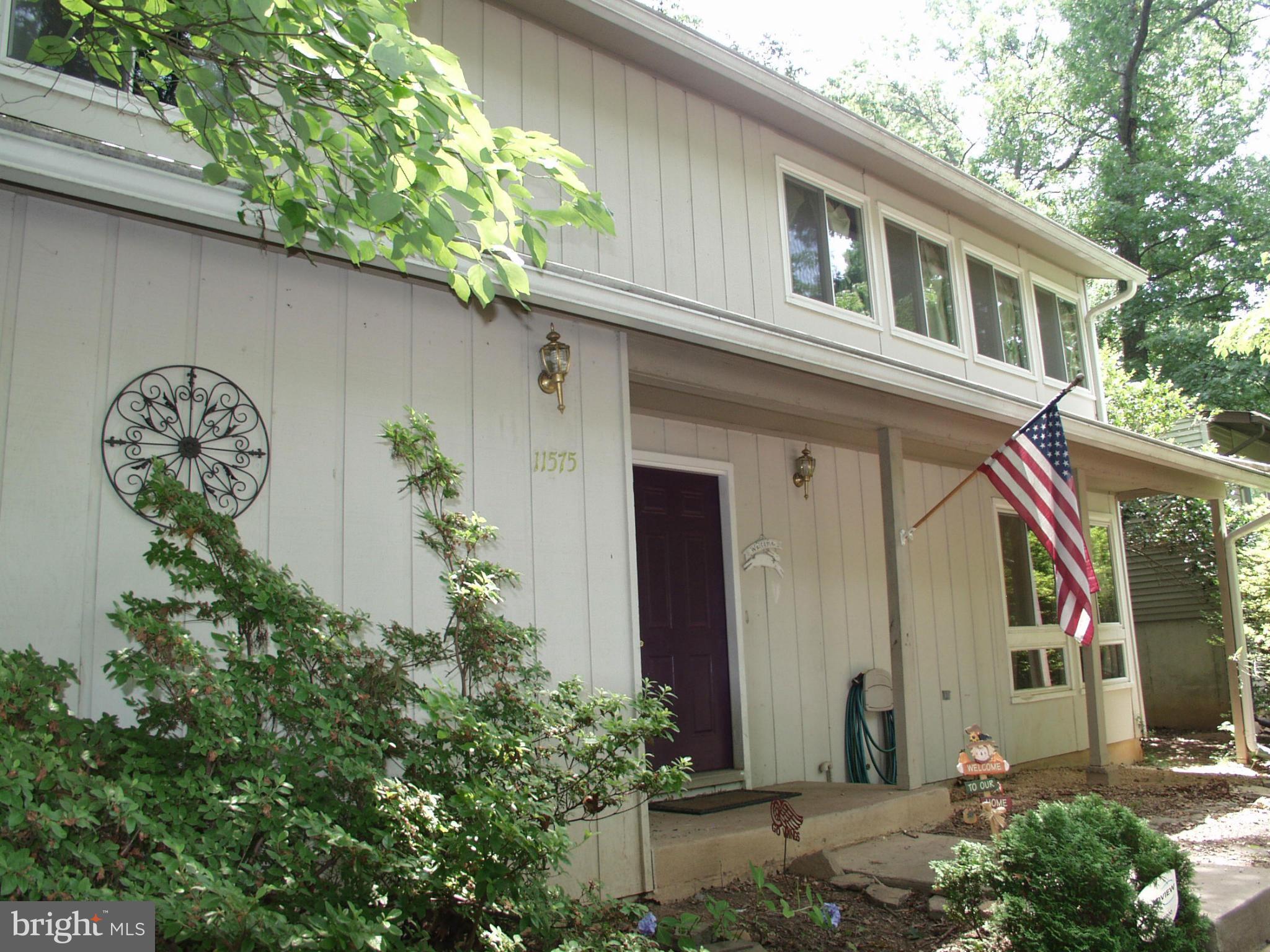 11575 Embers Court Reston, VA 20191 - Photo 2 of 30 Exterior (Front)