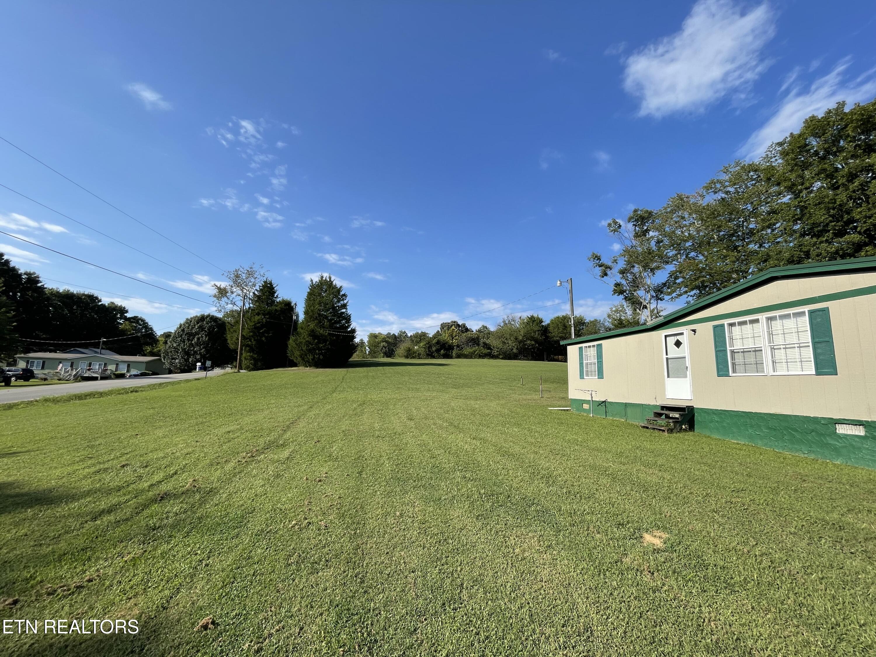 569 Corinth Church Road Loudon, TN 37774 - Photo 33 of 36 All the way back