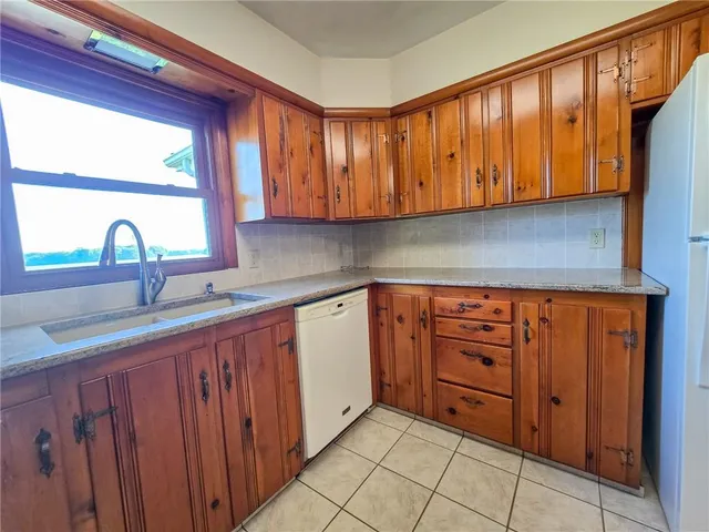 $595,000 | Ab Avenue, Council Grove, KS 66846