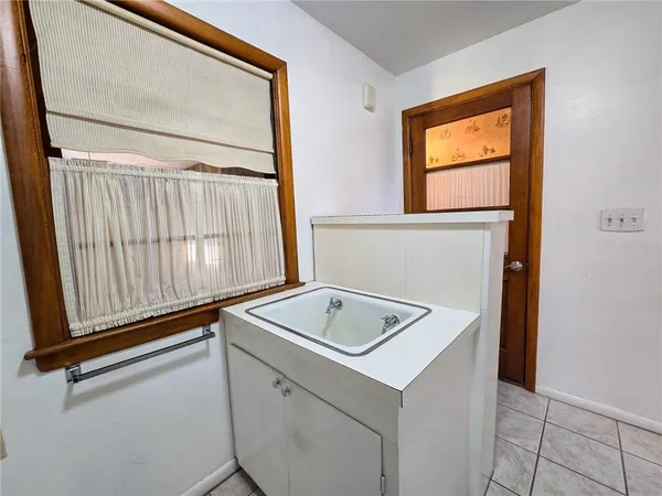 $595,000 | Ab Avenue, Council Grove, KS 66846