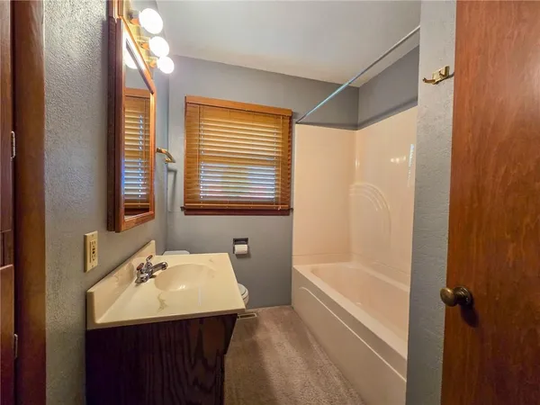 $595,000 | Ab Avenue, Council Grove, KS 66846