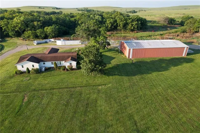 $595,000 | Ab Avenue, Council Grove, KS 66846