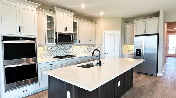 $3,600 | 3626 Savanna Palms Court, Bradenton, FL 34211