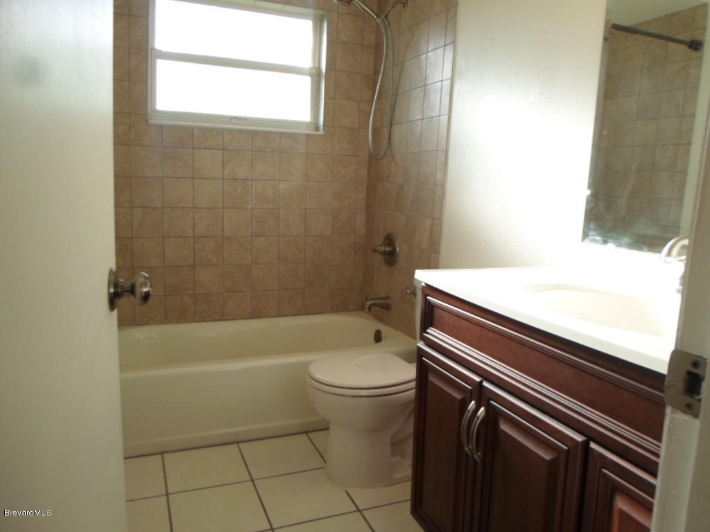 6397 Irving Road Cocoa, FL 32927 - Photo 13 of 16 SAM_5762