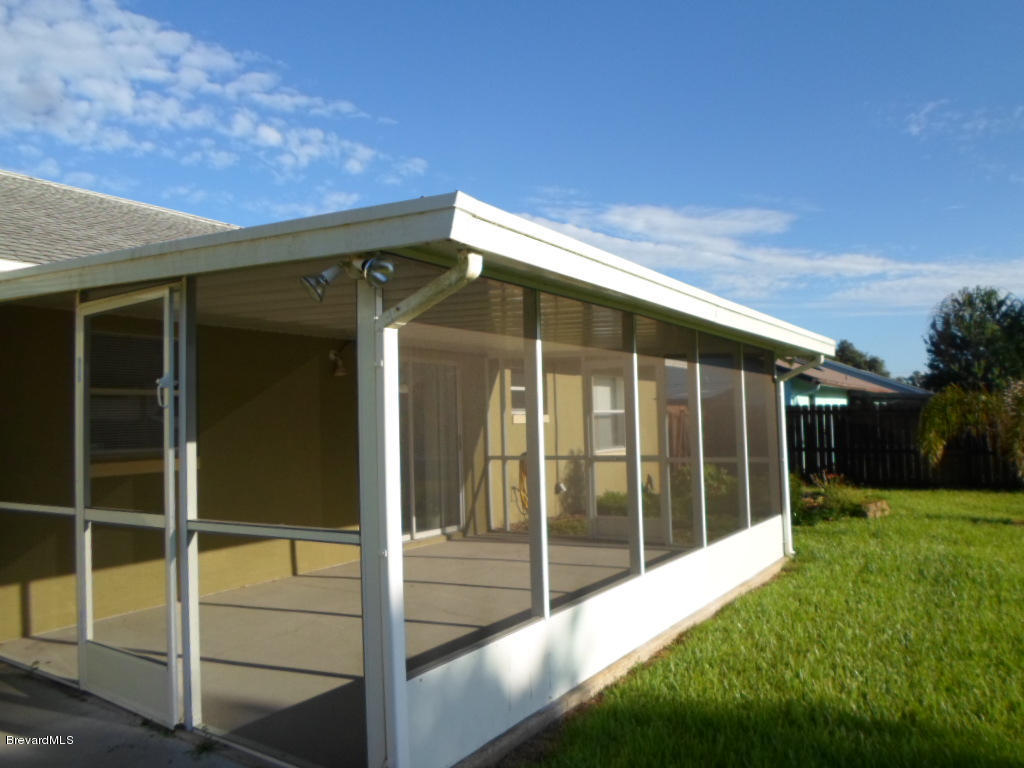 6397 Irving Road Cocoa, FL 32927 - Photo 15 of 16 SAM_5767