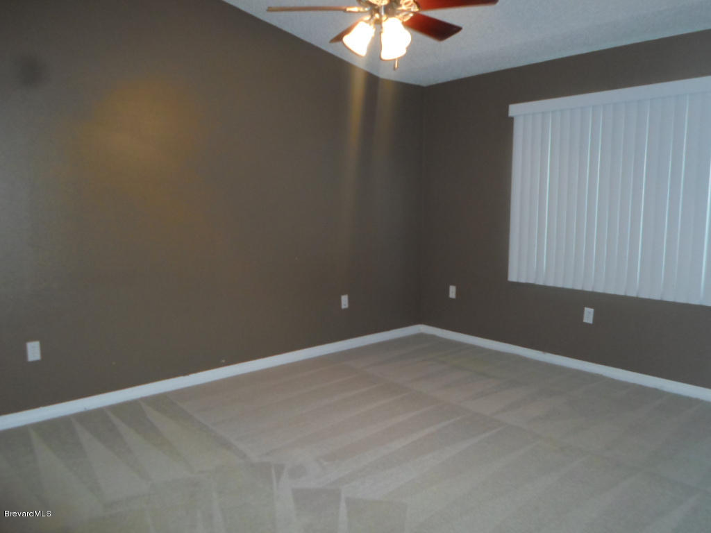 6397 Irving Road Cocoa, FL 32927 - Photo 8 of 16 SAM_5747