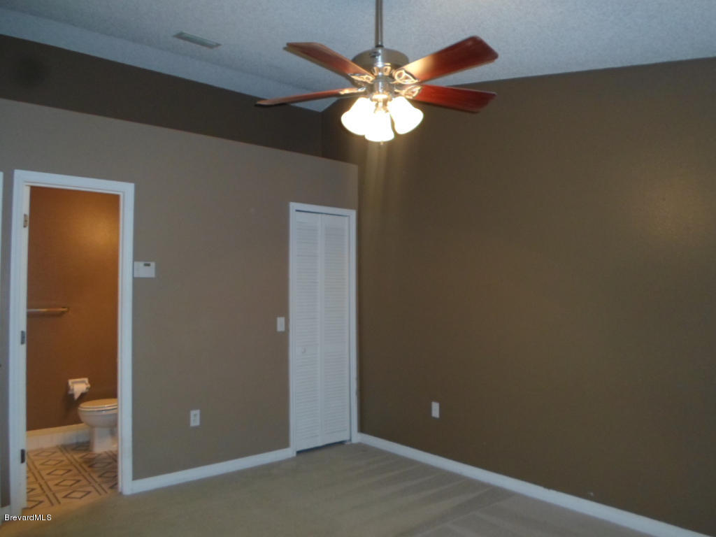 6397 Irving Road Cocoa, FL 32927 - Photo 9 of 16 SAM_5750