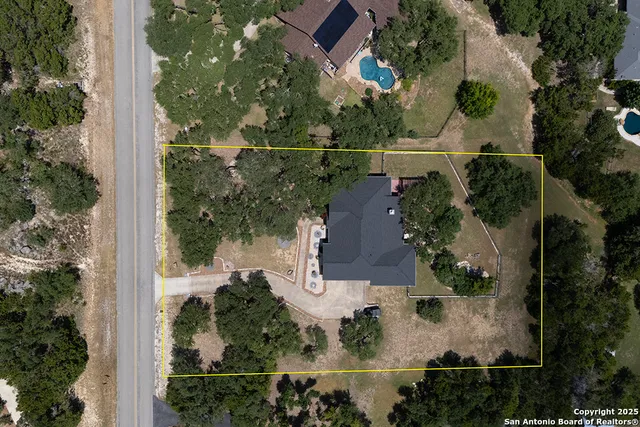 $1,025,000 | 2437 River Way, Spring Branch, TX 78070