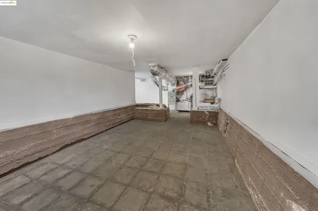 $585,000 | 10501 Longfellow Avenue, Oakland, CA 94603