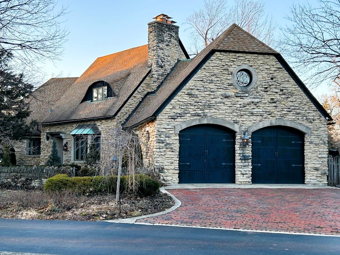 280 Maplewood Road Riverside, IL 60546 - Photo 1 of 30 a front view of a house with garden