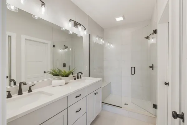 $3,400 | 313 Becanni Lane, Nashville, TN 37209