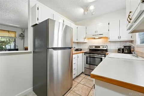 $189,000 | 2700 South Holly Street, Unit 206, Denver, CO 80222