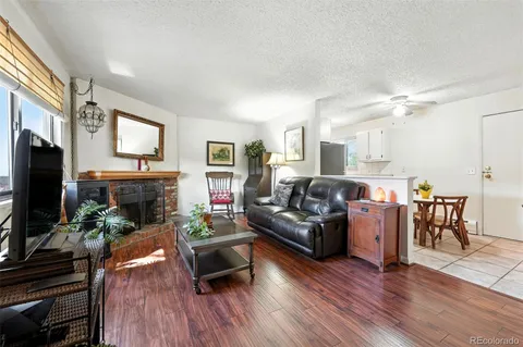 $189,000 | 2700 South Holly Street, Unit 206, Denver, CO 80222