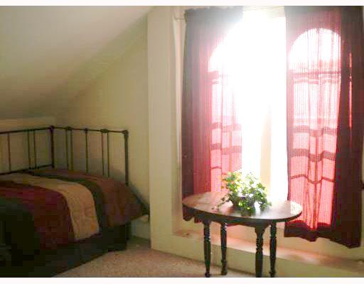327 Spring Street, Unit 2 Newport, RI 02840 - Photo 7 of 9 Other.