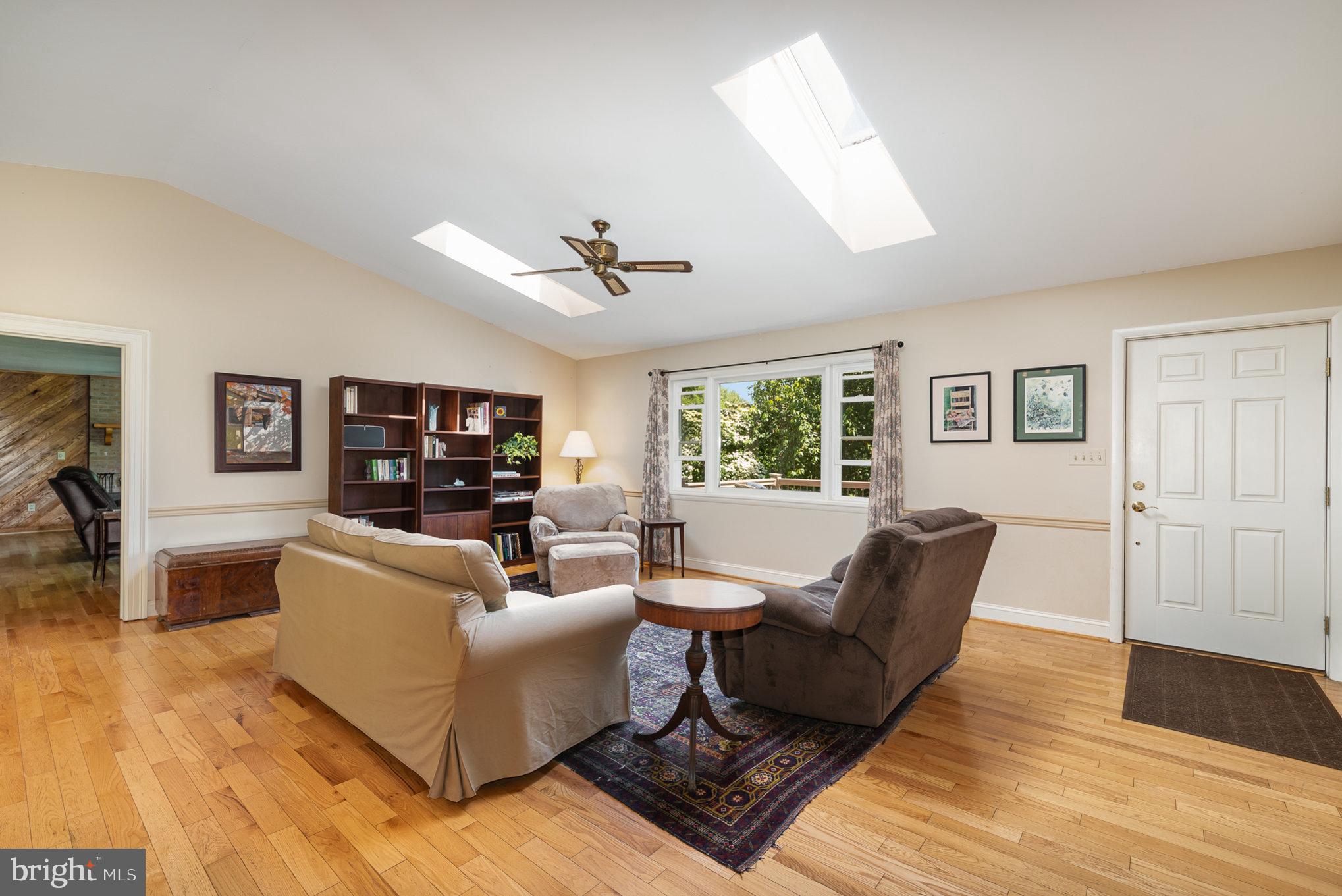 1624 Deep Run Road Whiteford, MD 21160 - Photo 5 of 54 Family Room